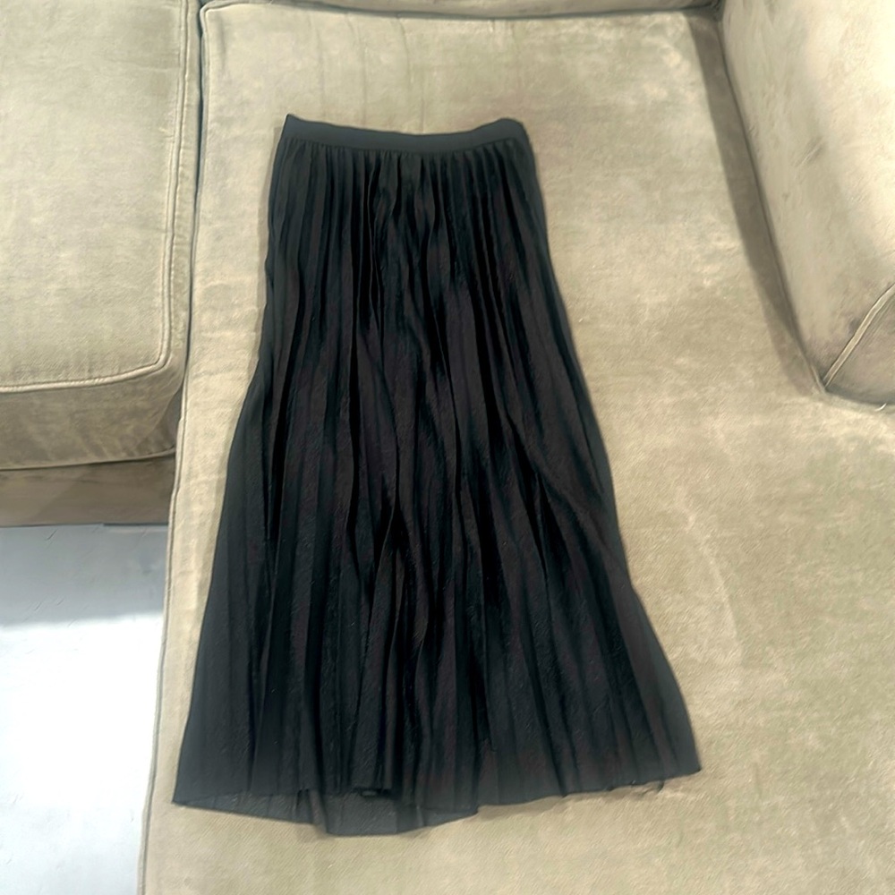 Pleated skirt